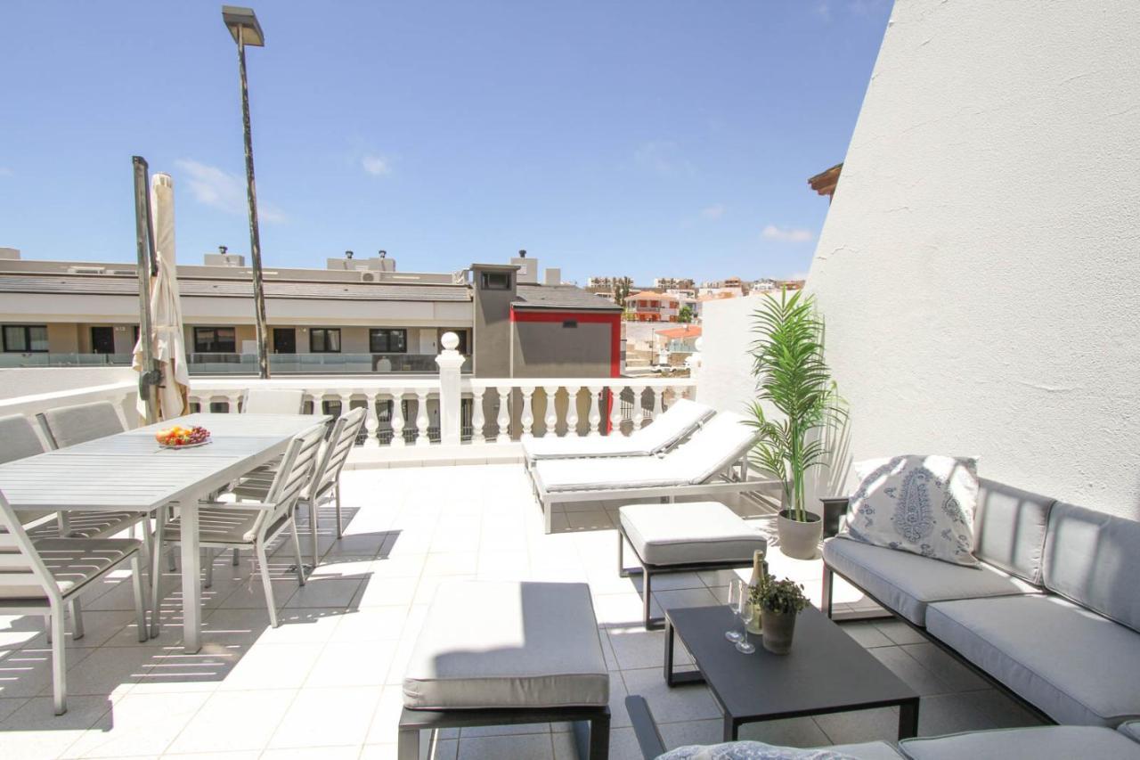Casa Grande Familiar Con 4 Terrazas * Las Palmas