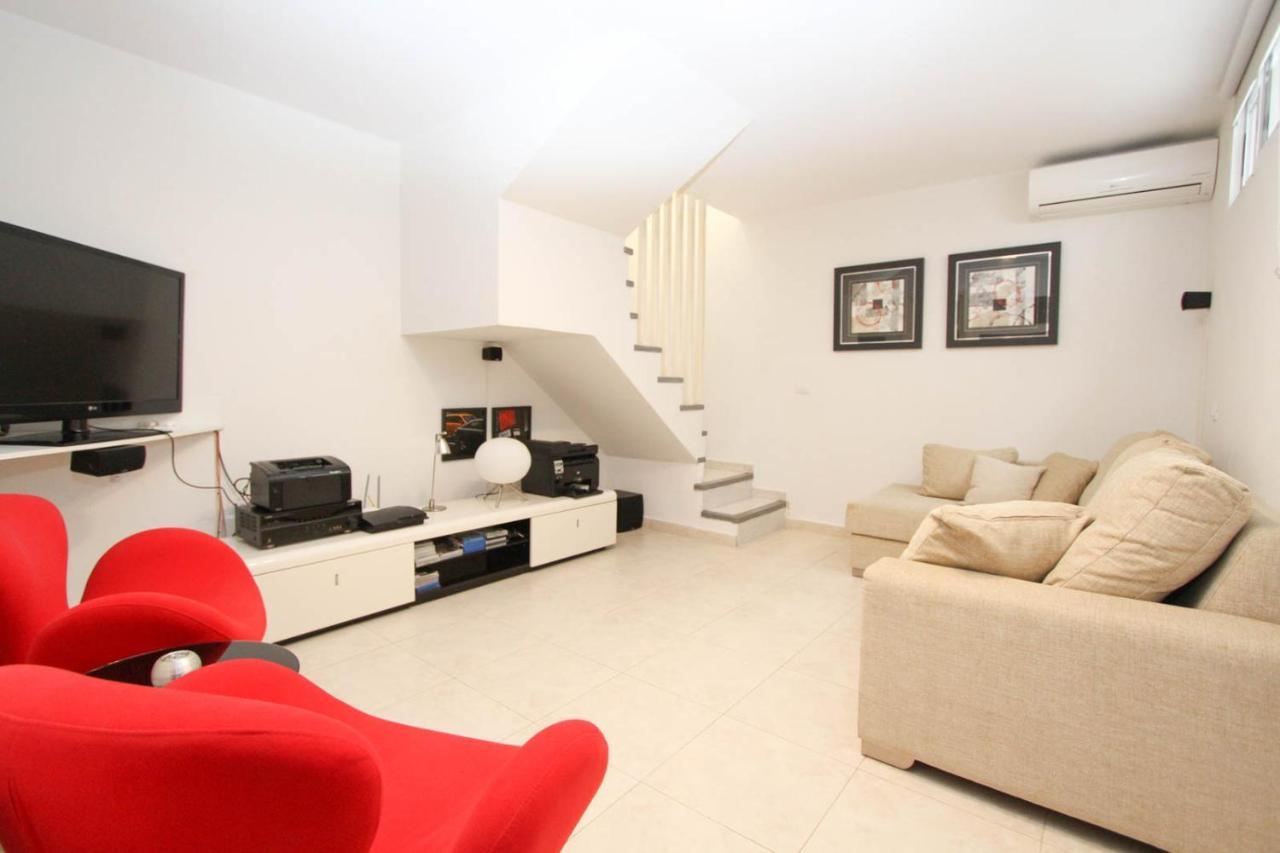 Casa Grande Familiar Con 4 Terrazas Casa de Férias